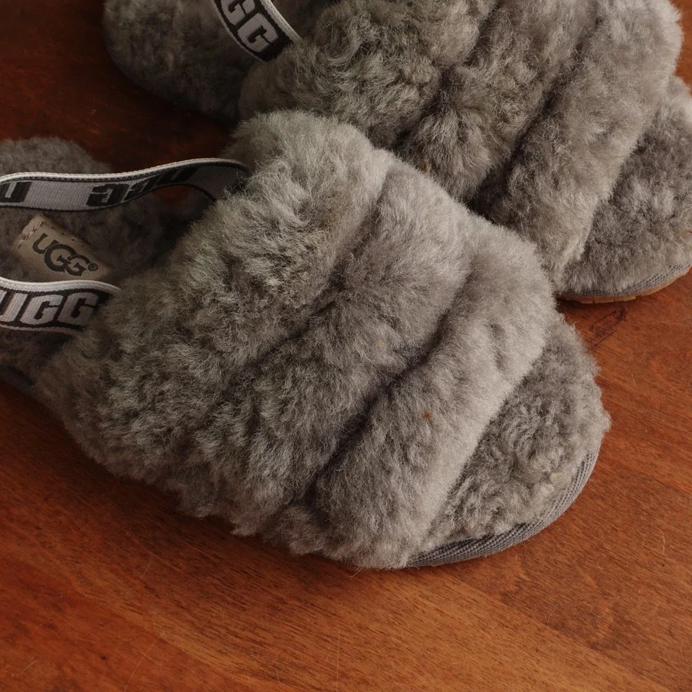 UGG Slippers Toddler SZ 10 Gray Fluff Yeah Slingback Fur Lined Cozy Winter Flat